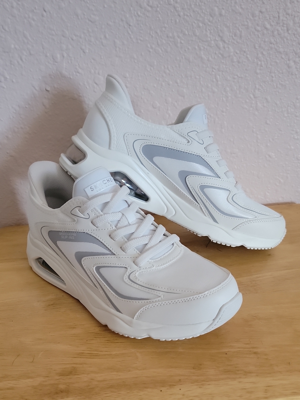 Skechers White Light Gray Slip-ins Walking Casual Sporty Sneakers Shoes Slip-on - Picture 2 of 8